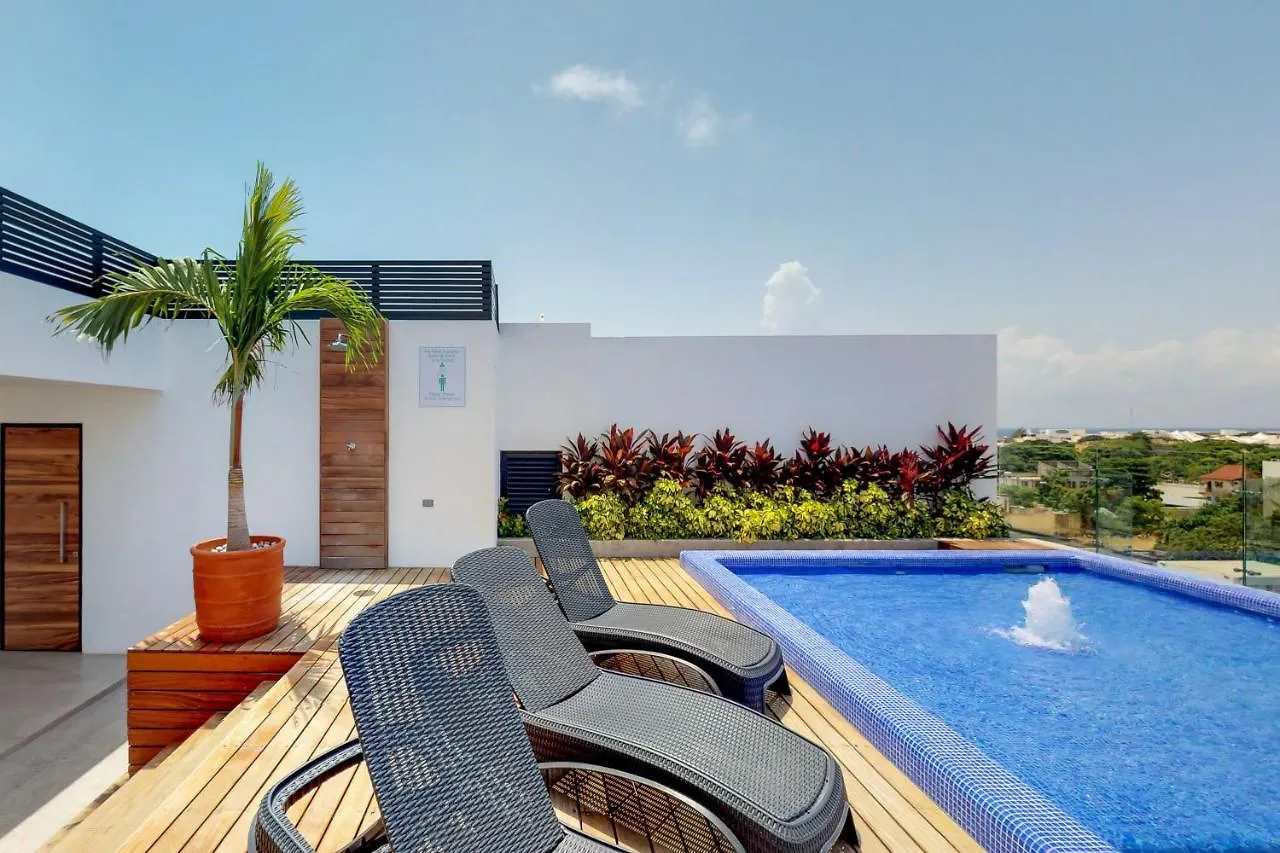 Icono Playa Condos, B307 Playa del Carmen Mexico