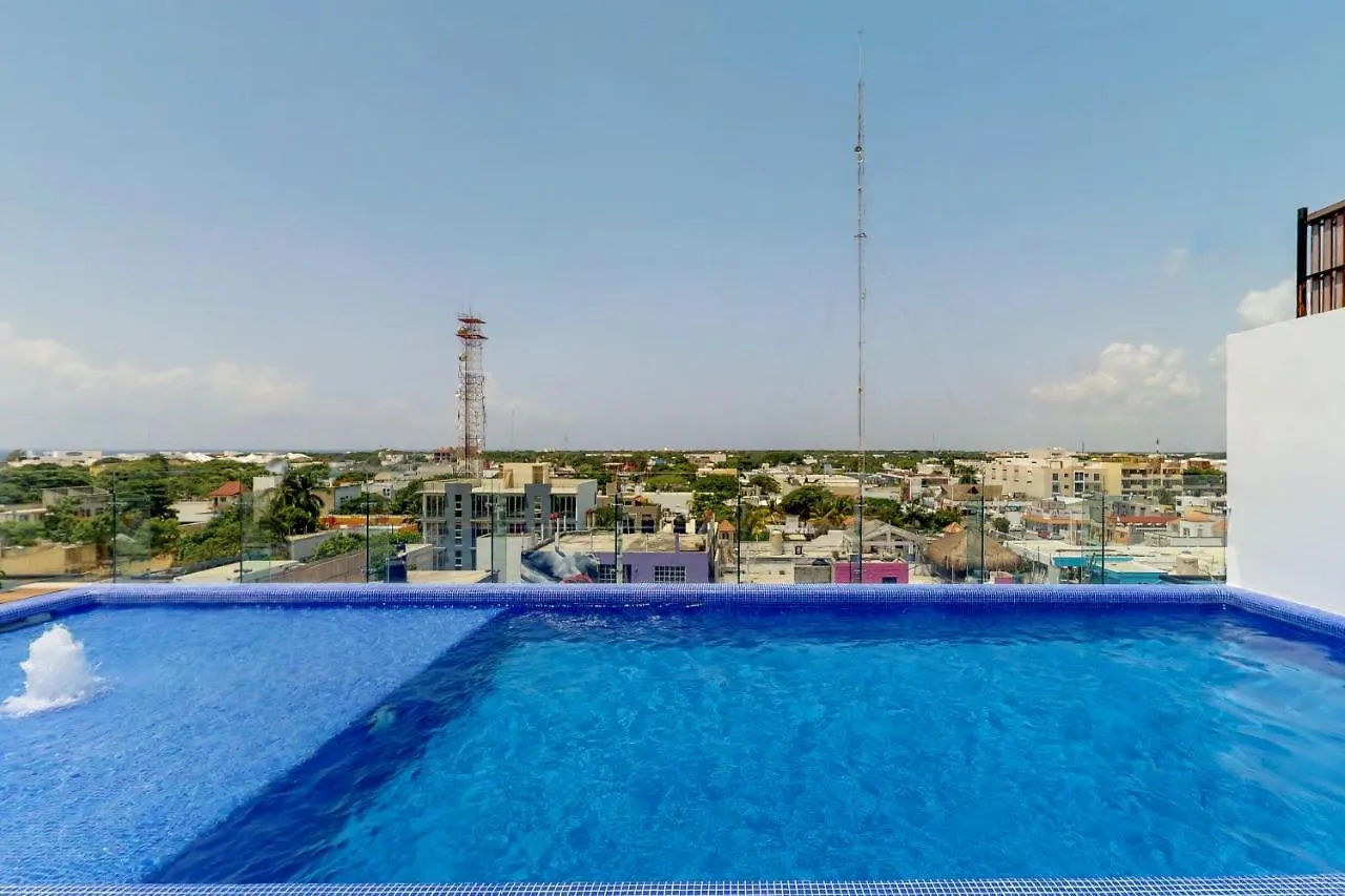 Icono Playa Condos, B307 Playa del Carmen Apartment