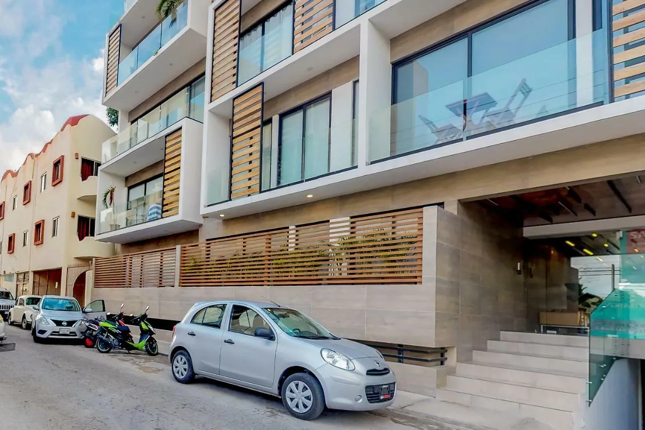 Icono Playa Condos, B307 Playa del Carmen Apartment